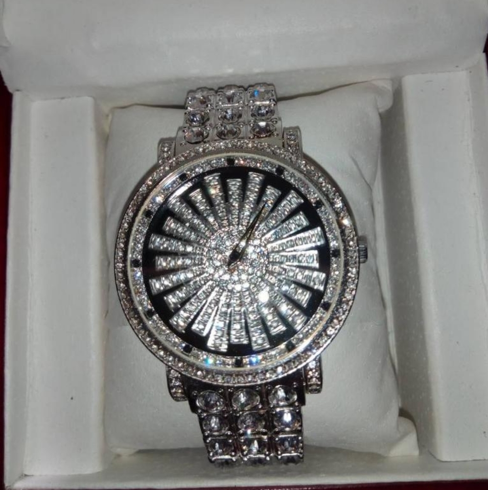 Diamond waist watch